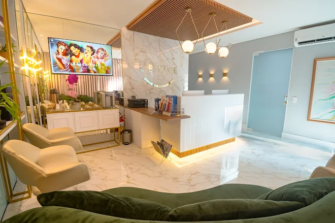 Recepção da clínica de estética em Balneário Camboriú